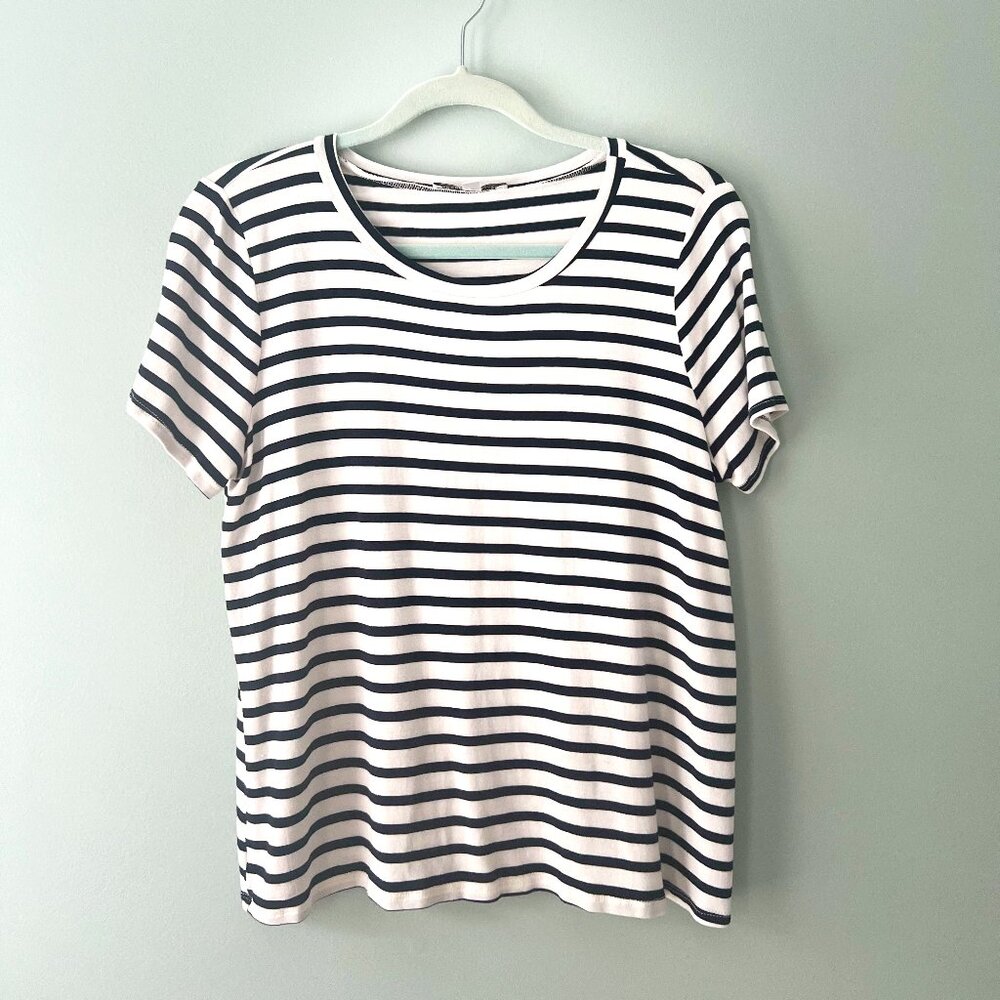 Green Envelope Navy & Ivory Crew Neck Tee